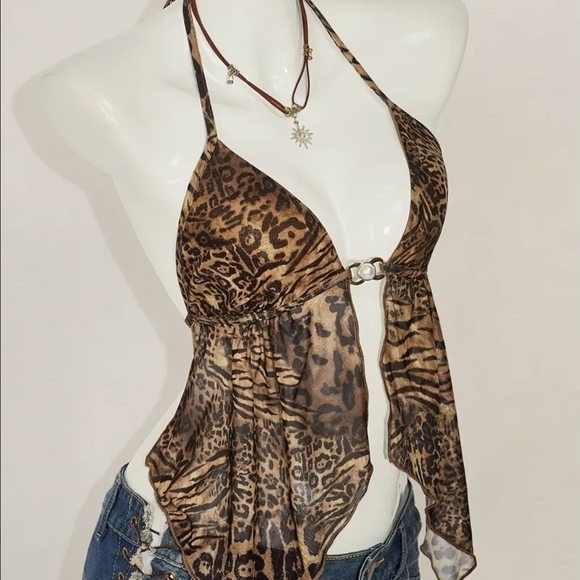 Sold‼️ Leopard Print Halter Handkerchief Top | Y2K Mob Wife Aesthetic - Picture 5 of 5